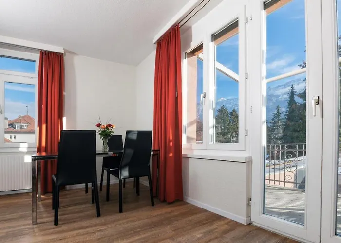 Swiss & 因特拉肯